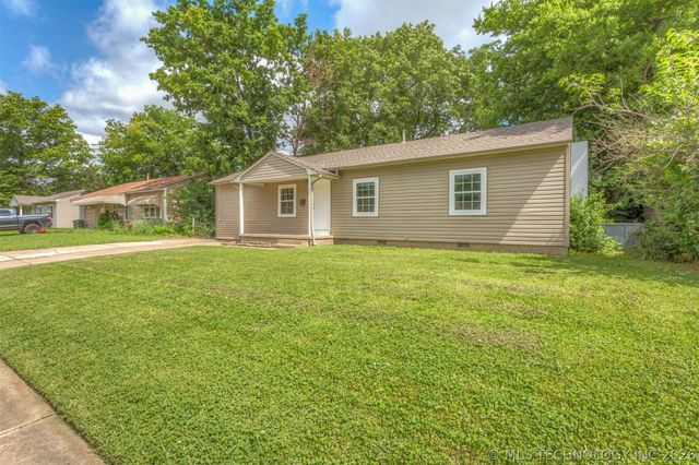107 W 7TH Street, Owasso, OK 74055