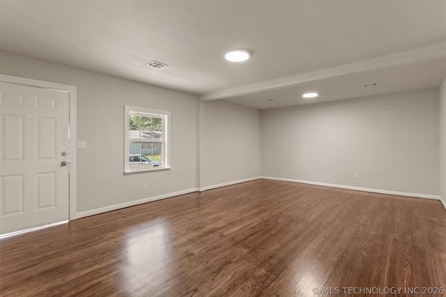107 W 7TH Street, Owasso, OK 74055