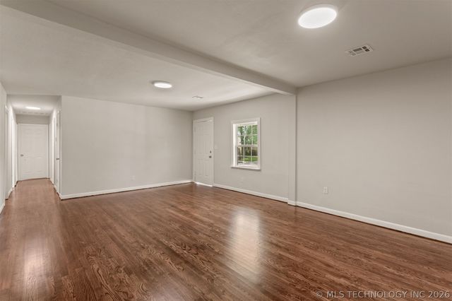 107 W 7TH Street, Owasso, OK 74055