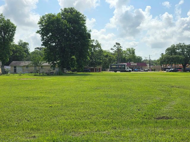 3205 Avenue E 1, Bay City, TX 77414