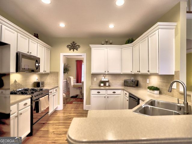 2146 Merrimac Court NW, Acworth, GA 30101