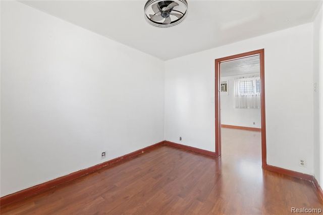 11399 Lumpkin Street, Hamtramck, MI 48212