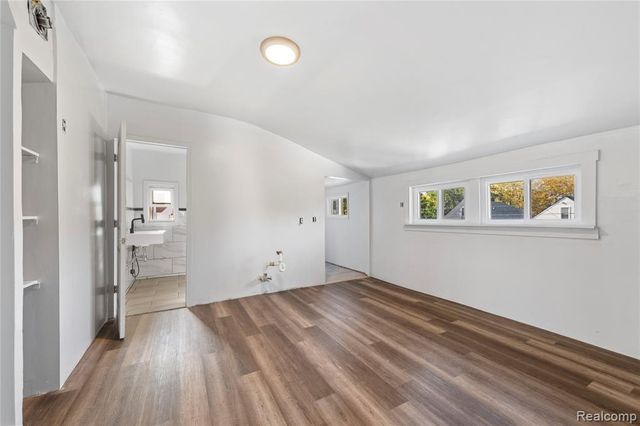 11399 Lumpkin Street, Hamtramck, MI 48212