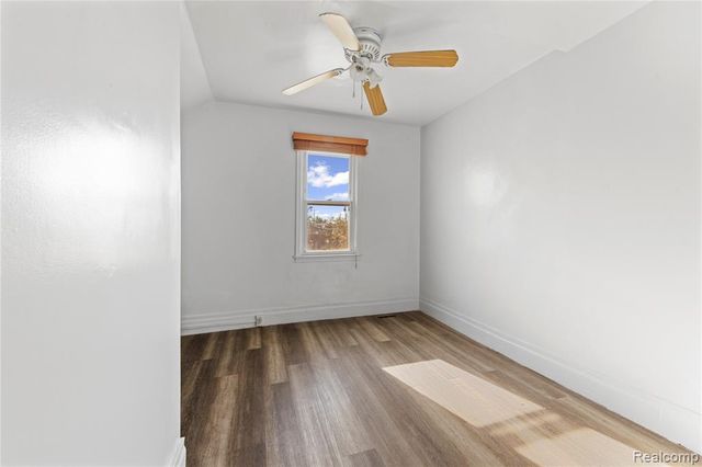 11399 Lumpkin Street, Hamtramck, MI 48212