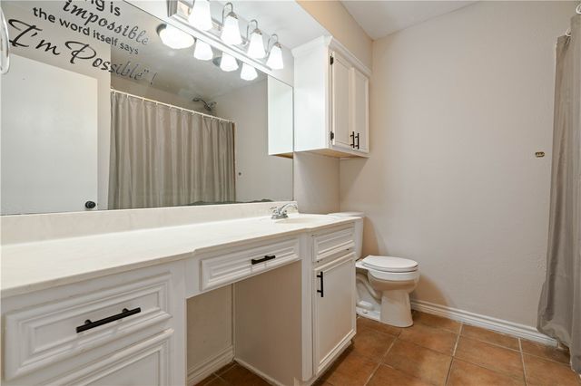 1318 W Cherrystone Dr, Corpus Christi, TX 78412