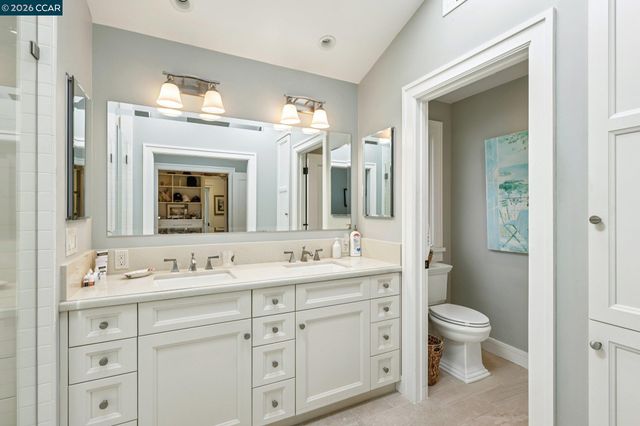 769 Augusta Dr, Moraga, CA 94556