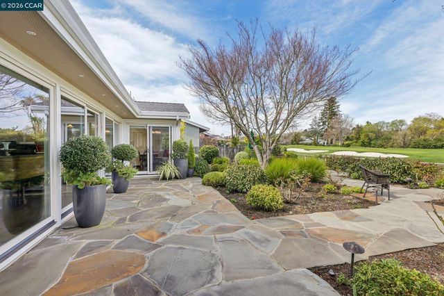 769 Augusta Dr, Moraga, CA 94556