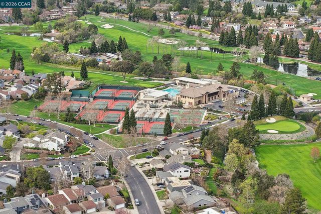 769 Augusta Dr, Moraga, CA 94556