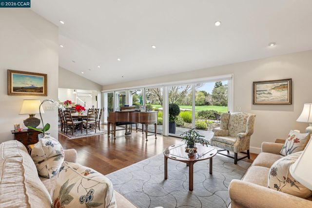 769 Augusta Dr, Moraga, CA 94556