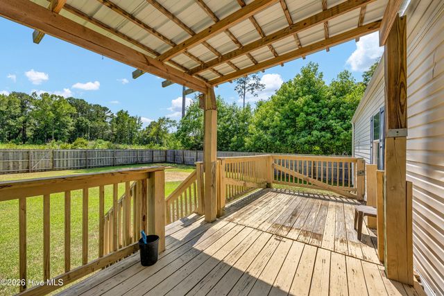 112 Gladiolus Road, Castle Hayne, NC 28429