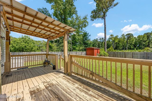 112 Gladiolus Road, Castle Hayne, NC 28429