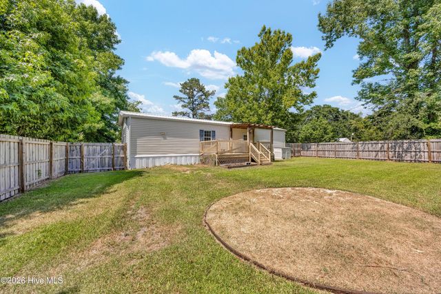112 Gladiolus Road, Castle Hayne, NC 28429