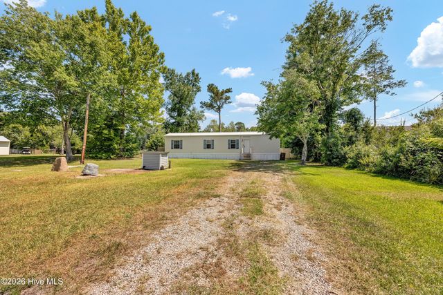 112 Gladiolus Road, Castle Hayne, NC 28429