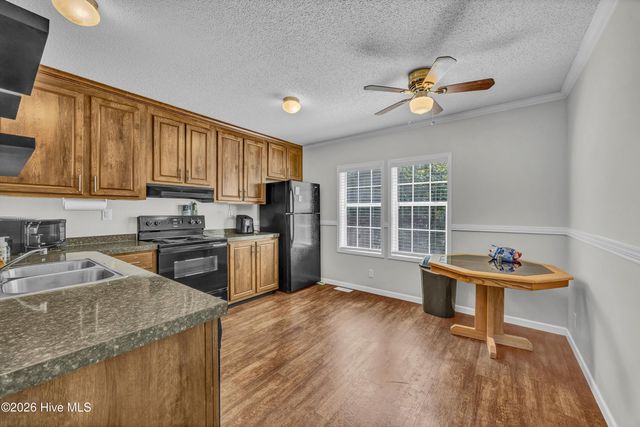112 Gladiolus Road, Castle Hayne, NC 28429