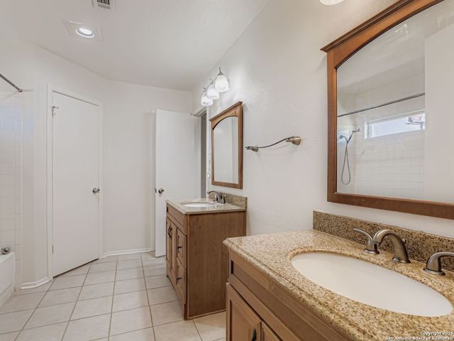 9122 Pitcairn, San Antonio, TX 78254