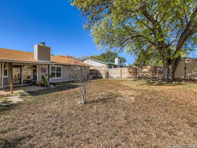 9122 Pitcairn, San Antonio, TX 78254