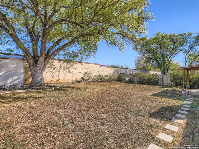 9122 Pitcairn, San Antonio, TX 78254