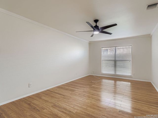 9122 Pitcairn, San Antonio, TX 78254