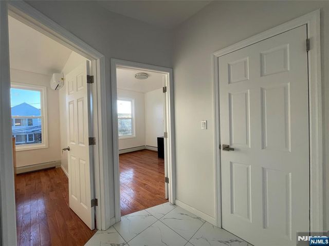 3 Henry Street 2, Jersey City, NJ 07306