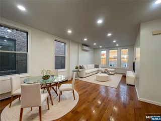 3 Henry Street 2, Jersey City, NJ 07306