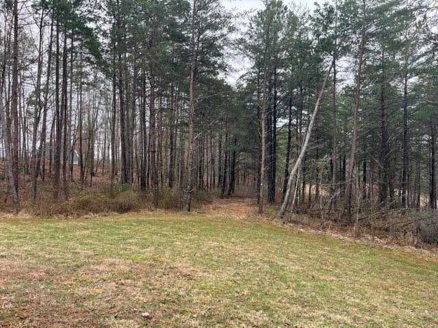 131 Marvins Lane, East Bernstadt, KY 40729