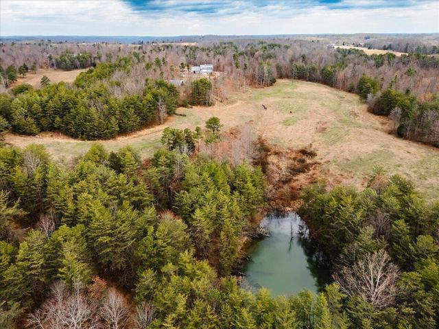 131 Marvins Lane, East Bernstadt, KY 40729