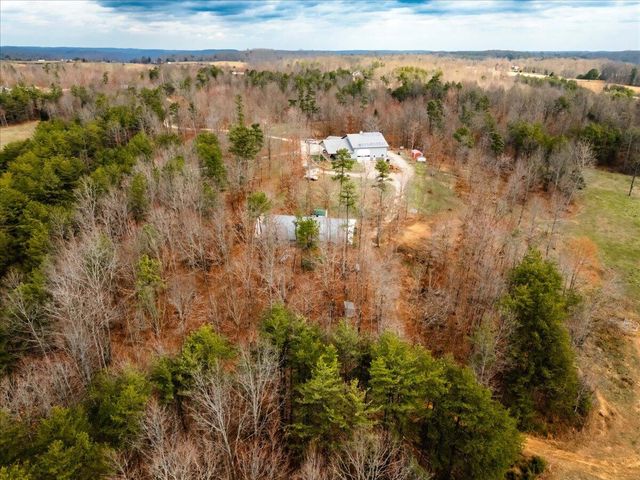 131 Marvins Lane, East Bernstadt, KY 40729
