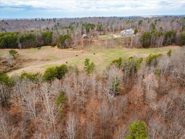 131 Marvins Lane, East Bernstadt, KY 40729