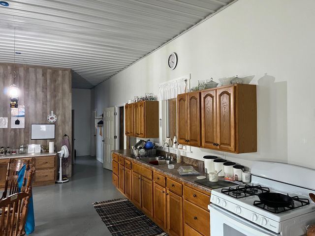 131 Marvins Lane, East Bernstadt, KY 40729