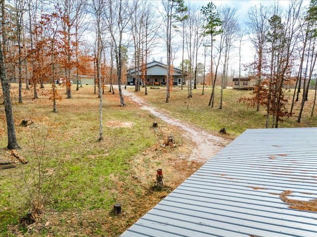 131 Marvins Lane, East Bernstadt, KY 40729
