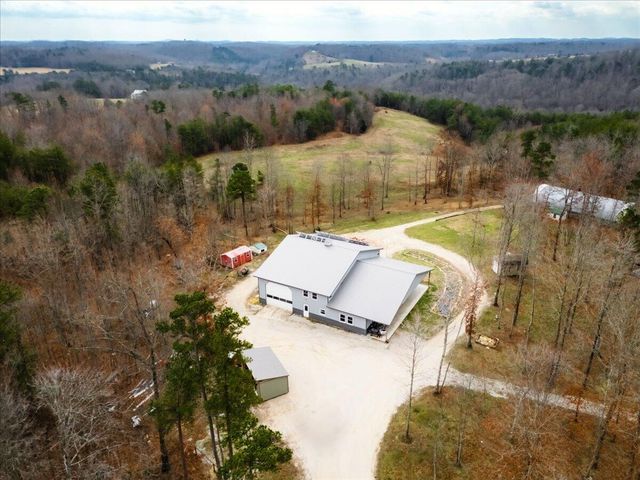 131 Marvins Lane, East Bernstadt, KY 40729