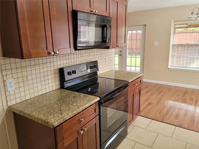 6811 La Violetta Drive, Houston, TX 77083