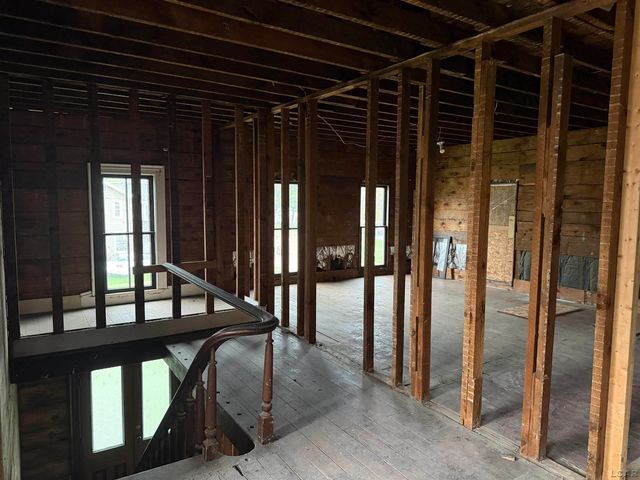 143 Lafayette Street, Hudson, MI 49247