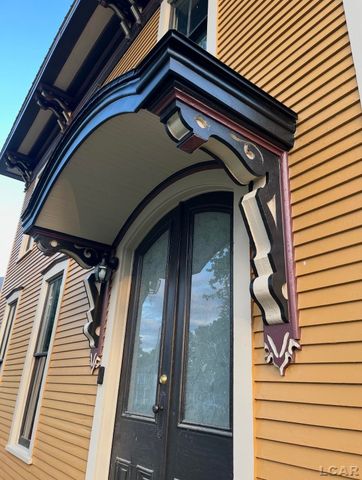 143 Lafayette Street, Hudson, MI 49247