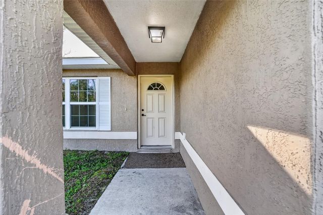 16993 SW 20 COURT ROAD, Ocala, FL 34473