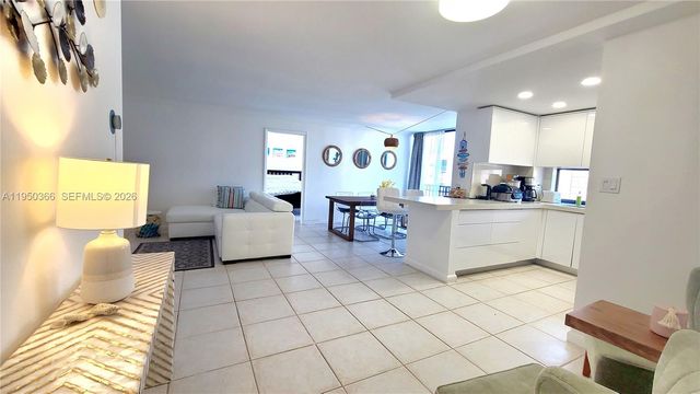 16909 N Bay Rd 806, Sunny Isles Beach, FL 33160