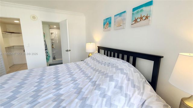 16909 N Bay Rd 806, Sunny Isles Beach, FL 33160