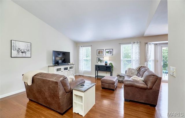 8 Turtle Creek Villas Drive 4R, O'fallon, MO 63366