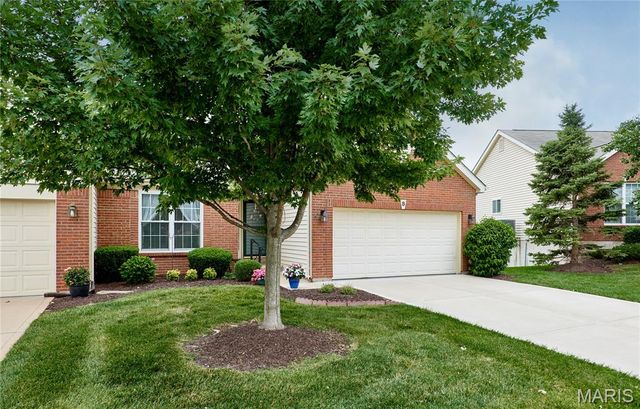 8 Turtle Creek Villas Drive 4R, O'fallon, MO 63366