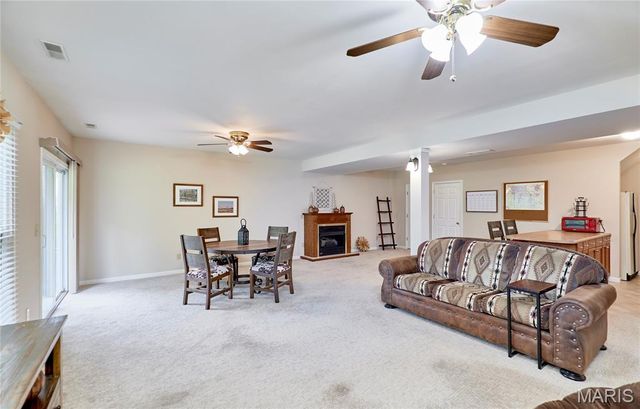 8 Turtle Creek Villas Drive 4R, O'fallon, MO 63366