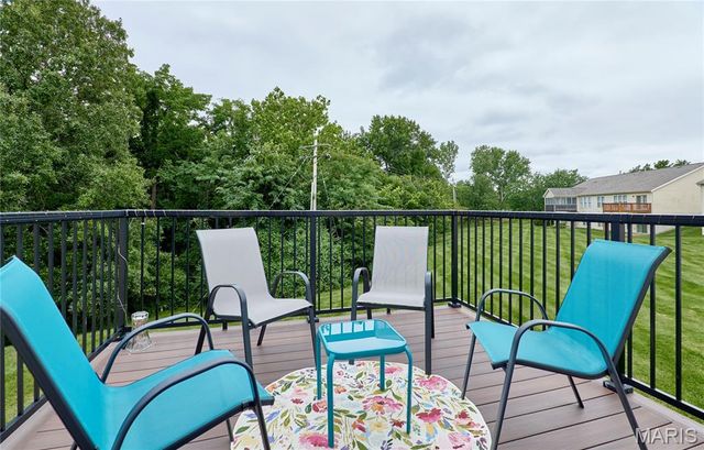 8 Turtle Creek Villas Drive 4R, O'fallon, MO 63366