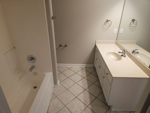 340 Flat Rock Rd, Murfreesboro, TN 37130