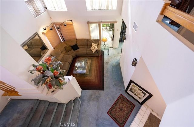 822 Oakhurst Drive, Pomona, CA 91767