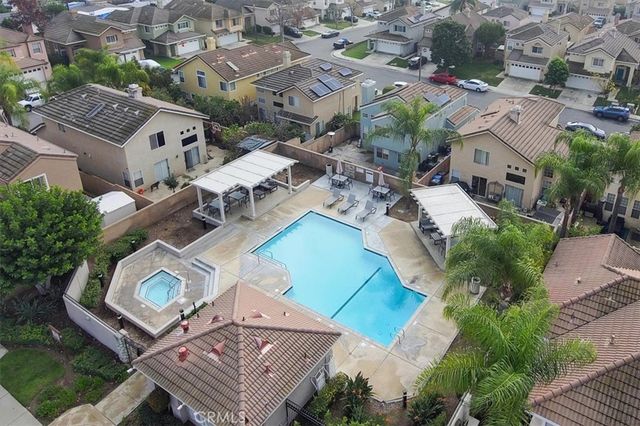 822 Oakhurst Drive, Pomona, CA 91767