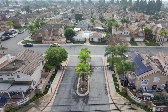 822 Oakhurst Drive, Pomona, CA 91767