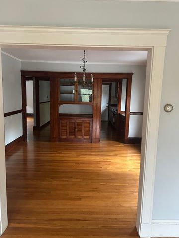 519 Mystic Valley Pkwy 2, Somerville, MA 02144
