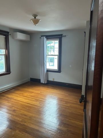 519 Mystic Valley Pkwy 2, Somerville, MA 02144