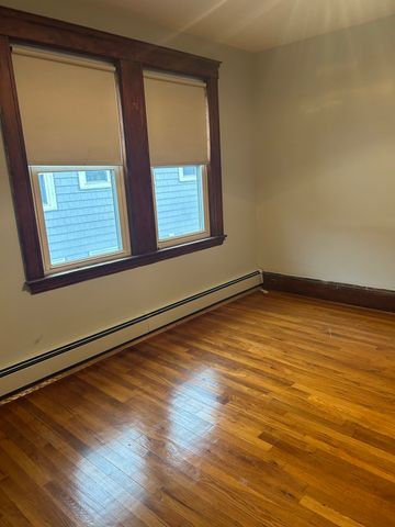 519 Mystic Valley Pkwy 2, Somerville, MA 02144