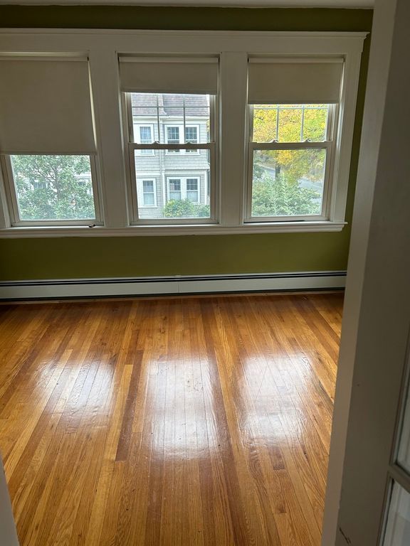 519 Mystic Valley Pkwy 2, Somerville, MA 02144