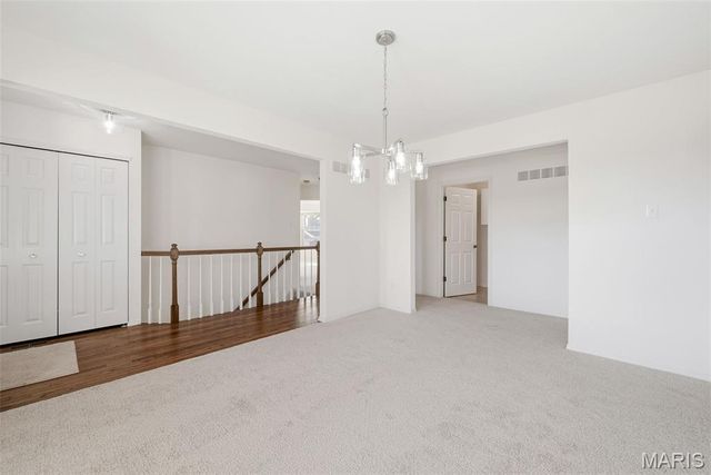 1833 Baxter Ridge Drive, Chesterfield, MO 63017